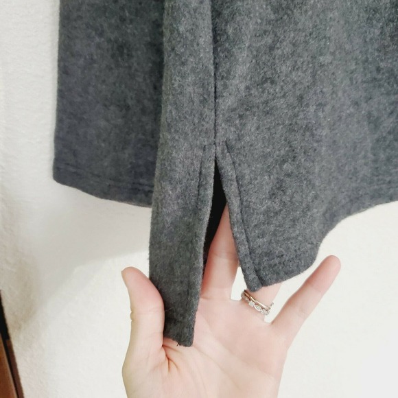 Project Social T Women's Gray Pullover Hoodie with‎ Keyhole Chest Accent. Size M - Picture 3 of 5